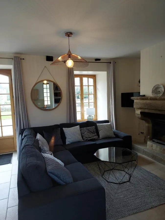Gite Du Bois De La Salle Holiday home Pleguien